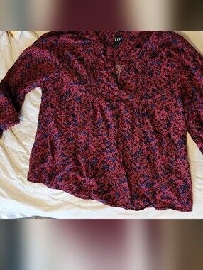 GAP Vibrant Pinks and Navy Floral Split-Neck Blouse
